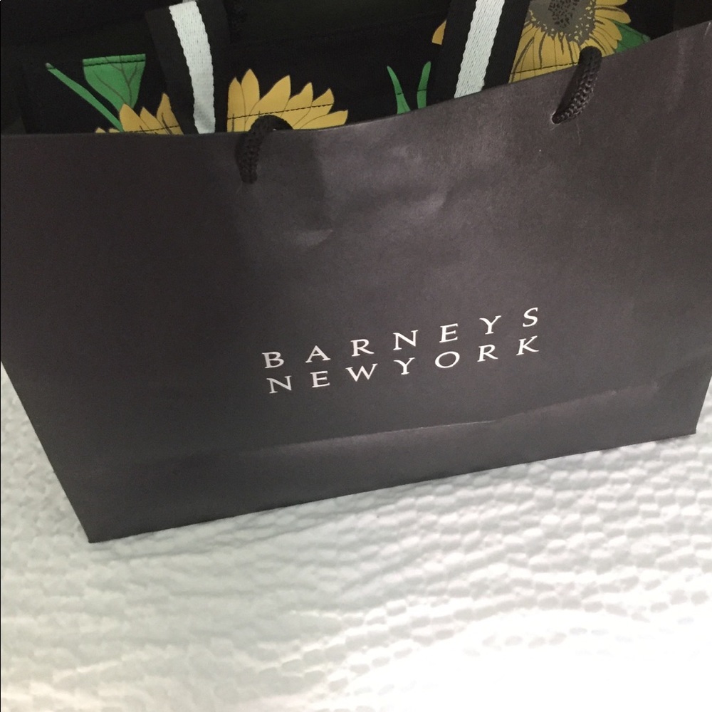 Barney’s New York Canvas Tote $198 MSRP (V Bradley for Exposure) Price is Firm - Picture 9 of 11